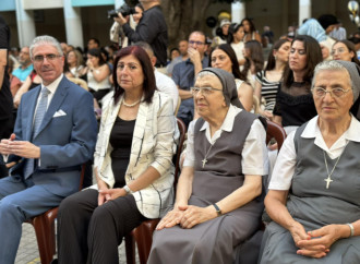 Prisioneras en casa: las monjas de Beirut, rehenes de los evacuados