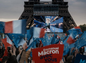 Macron: ganó el hombre de la UE y los medios, con el apoyo del islam