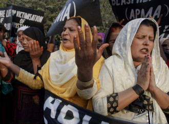 Pakistán: la justicia protege a quienes queman a los cristianos